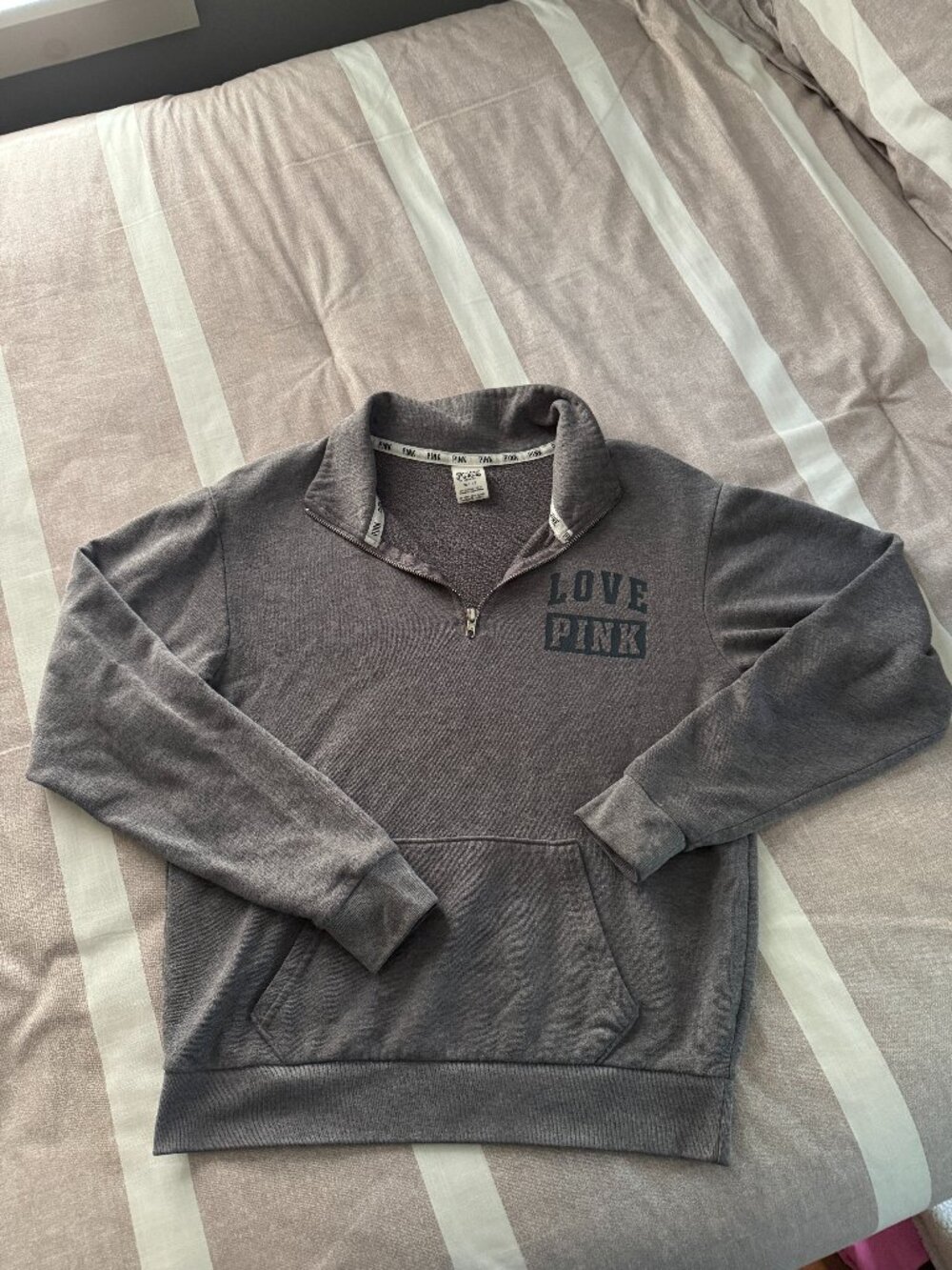 EUC PINK Victoria’s Secret Gray Quarter Zip Pullover Sz XS